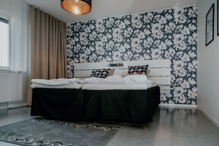 Room 12 of 39
