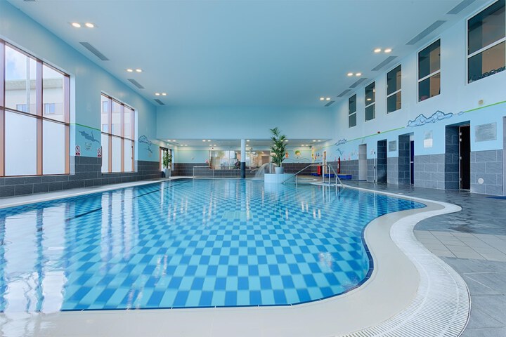 Pool 35 of 79