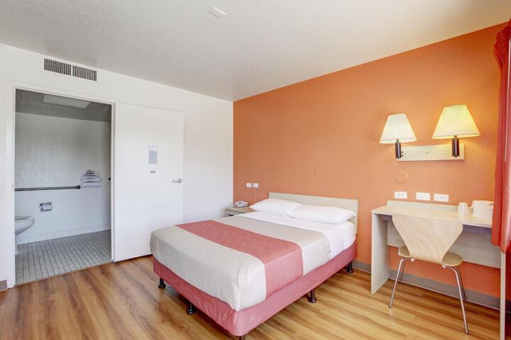 1 Double Bed (20 of 26)