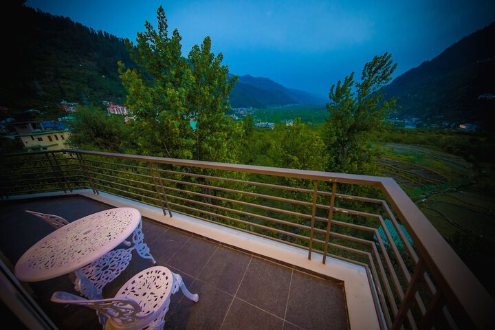 Terrace/Patio 39 of 87