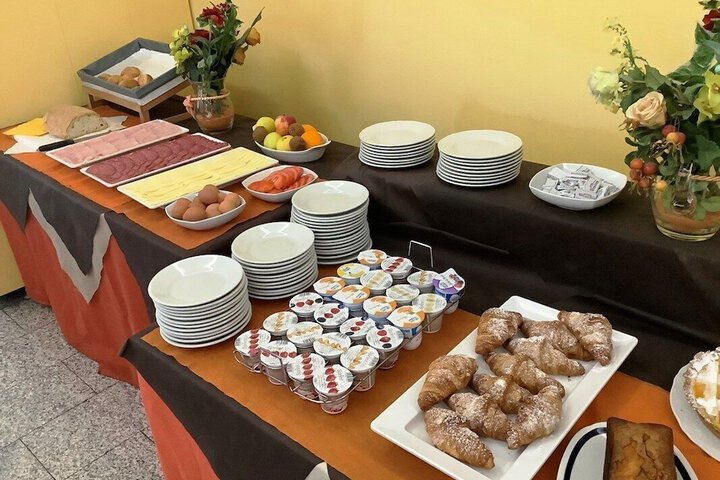 Dining 54 of 73