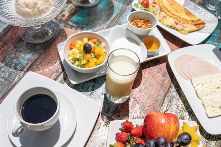Breakfast/Coffee Service 61 of 86
