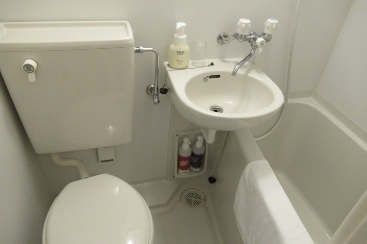 Room 10 of 39