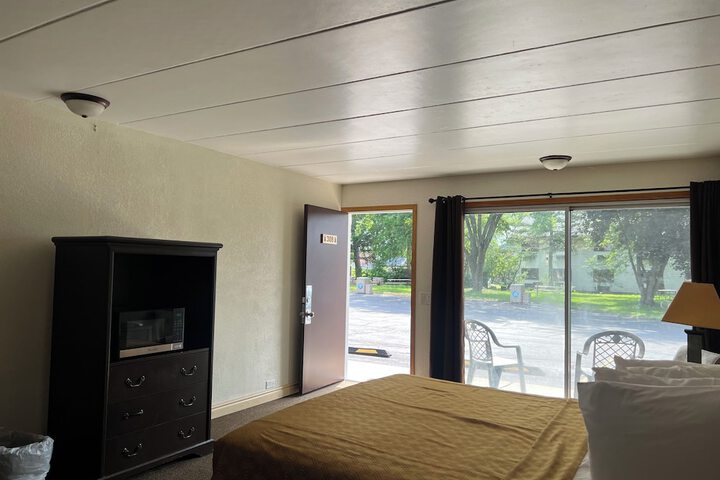 Room 39 of 180
