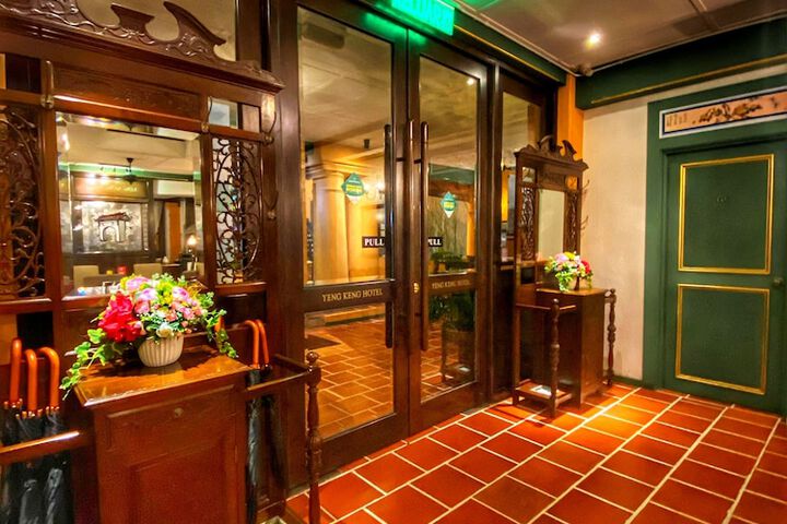 Hotel 2 of 108