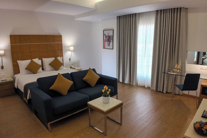 Room 17 of 67