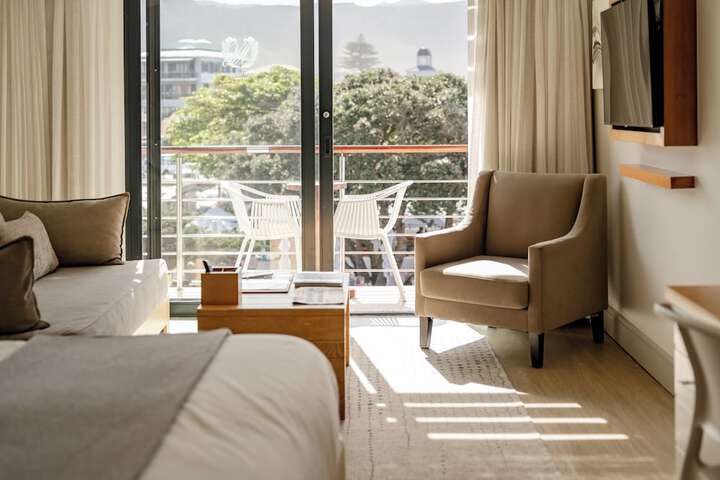 Room 68 of 231