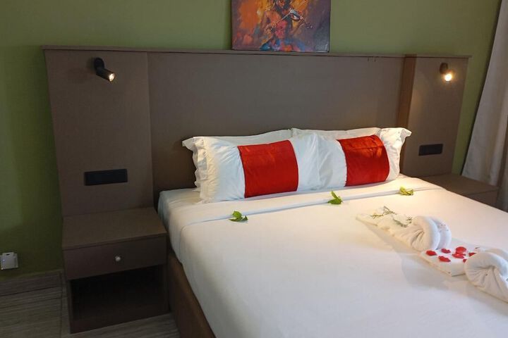 Penouel Hotel