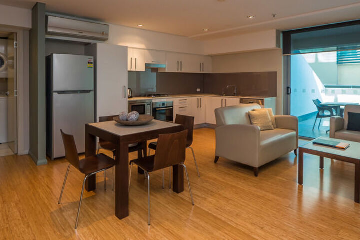 Room 42 of 90