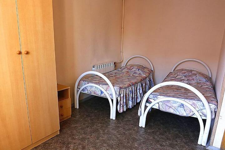 Room 16 of 35