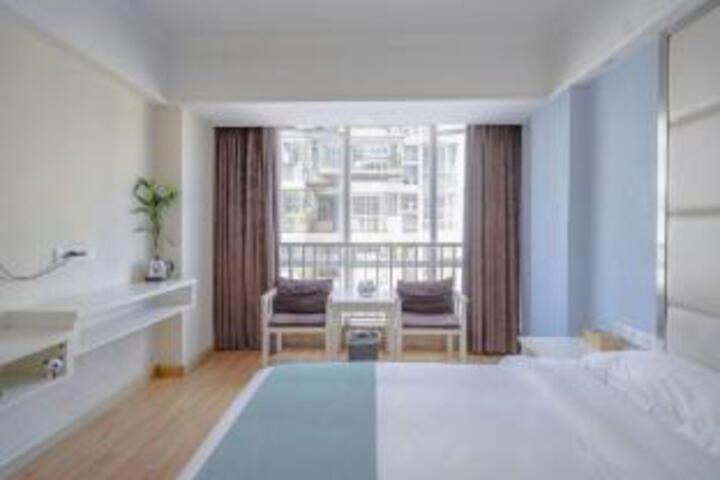 Room 21 of 22