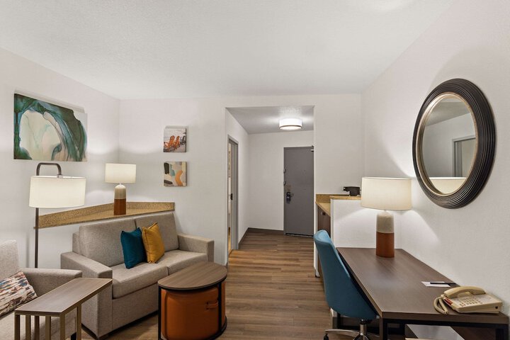 1 Bedroom Suite (15 of 16)