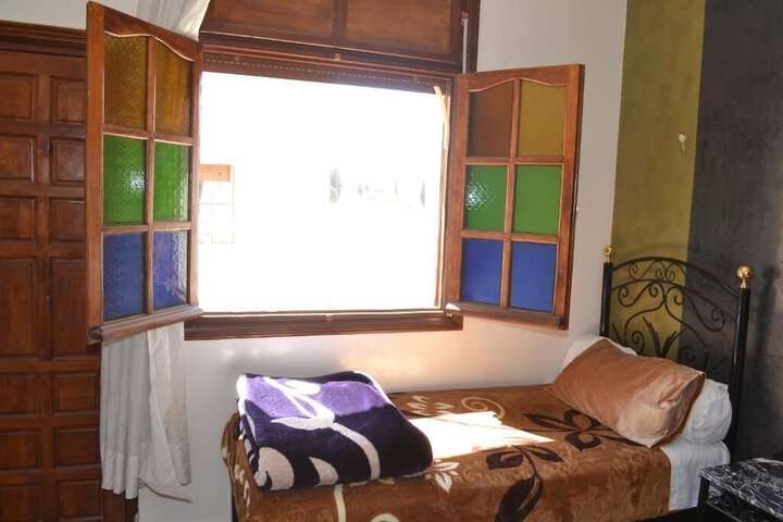 Room 11 of 30