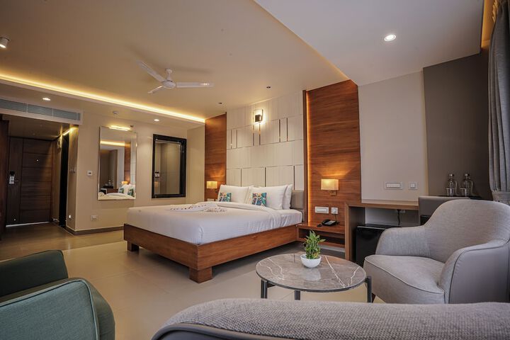 Room 14 of 34