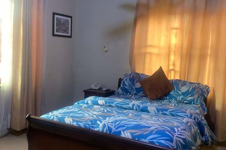 Room 14 of 29