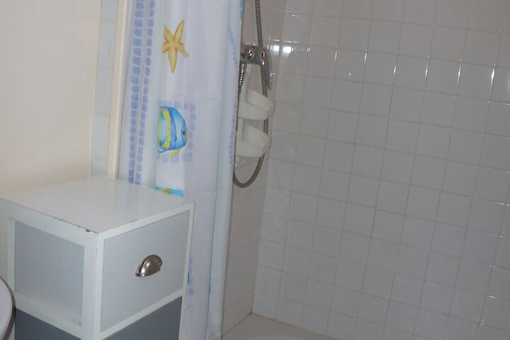Room 17 of 22