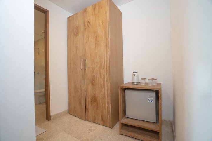 Room 7 of 29