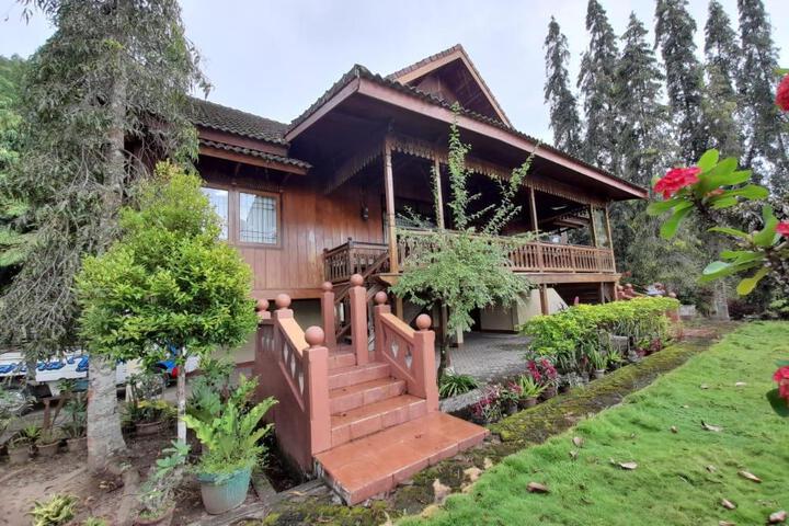 OYO Homes 91121 Desa Wisata Kotabatu Danau Ranau