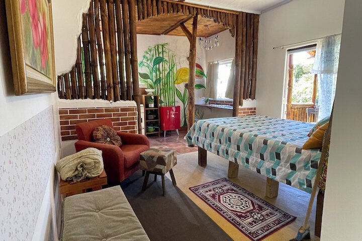 Room 3 of 27