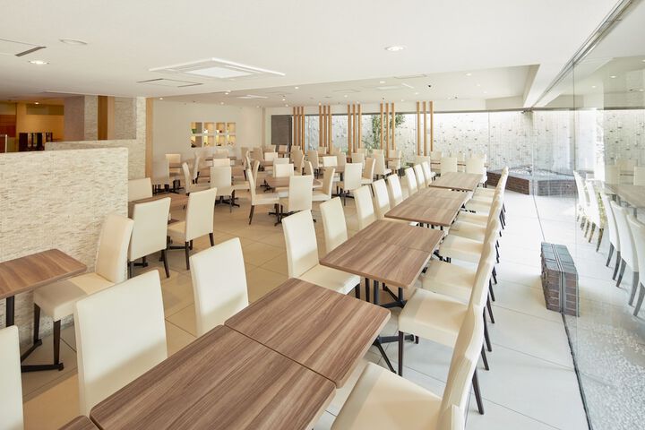 Dining Photos
