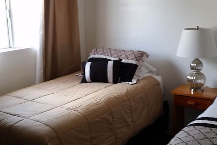 Room 8 of 36