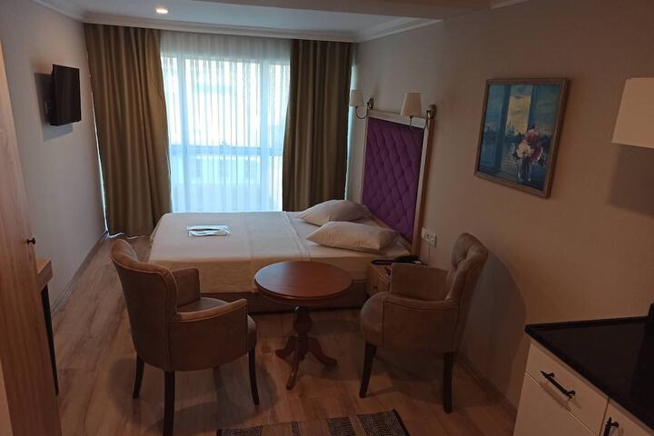 Room 15 of 62