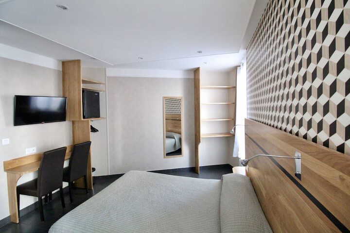Room 40 of 71