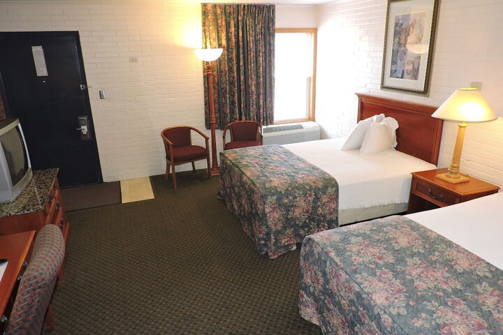 Room 14 of 43