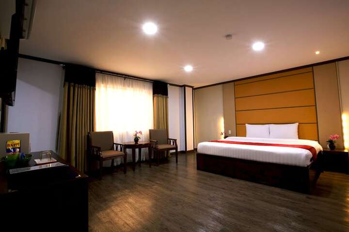 Room 49 of 98