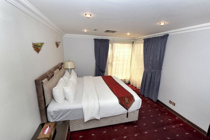 Room 15 of 24