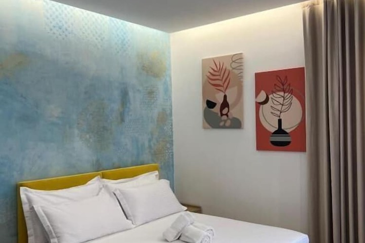 Room 14 of 78