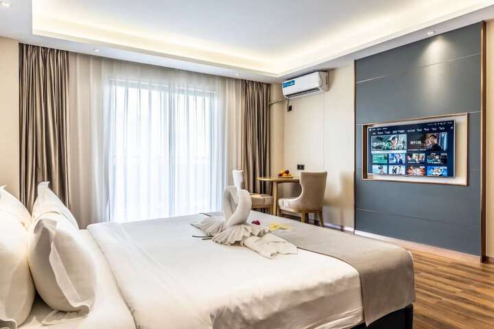Bole Jing Pin Hotel
