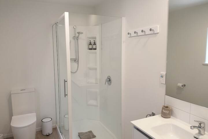 Room 35 of 52
