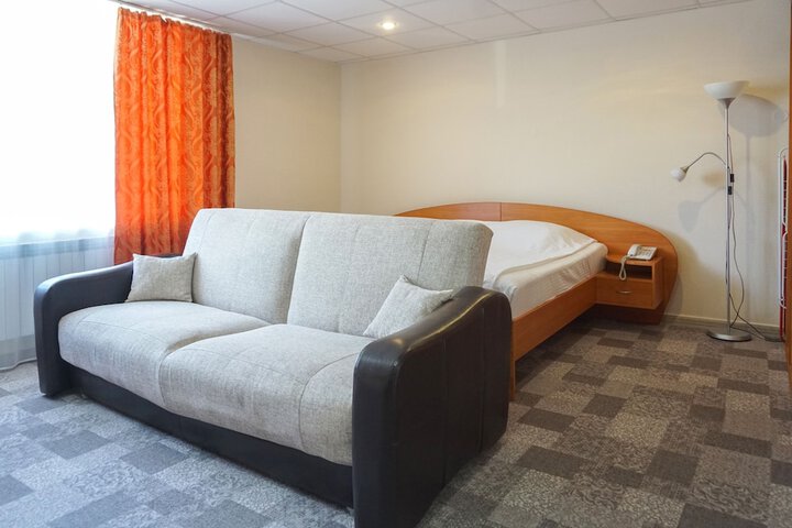 Room 28 of 121