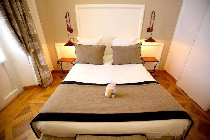 Room 10 of 78