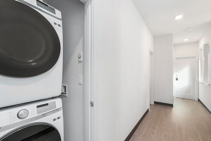 Laundry 6 of 18