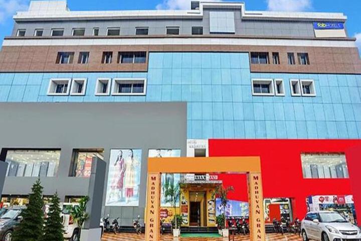 FabHotel Madhuvan Grand