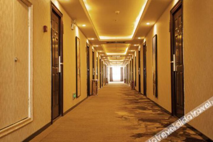 Xiangcheng Longting Fashion Hotel