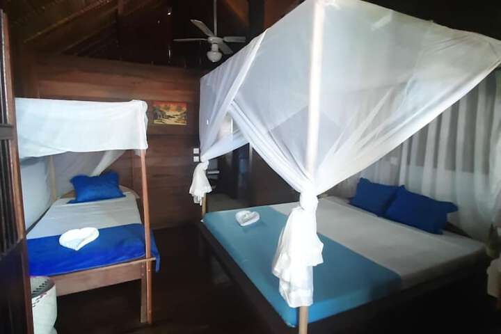 Room 2 of 28