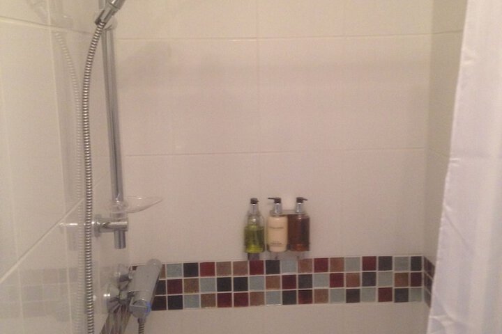 Room 10 of 20