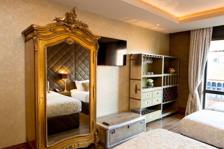 Room 39 of 194