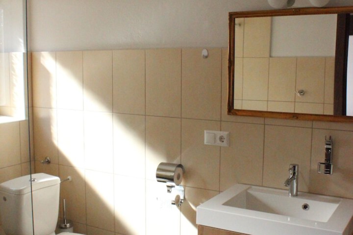 Room 14 of 20