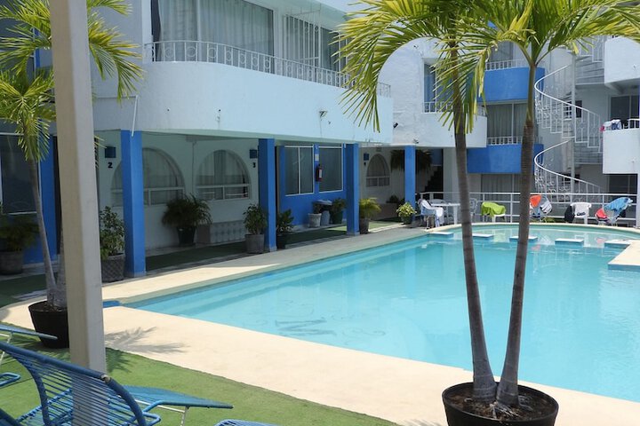 Pool 16 of 29