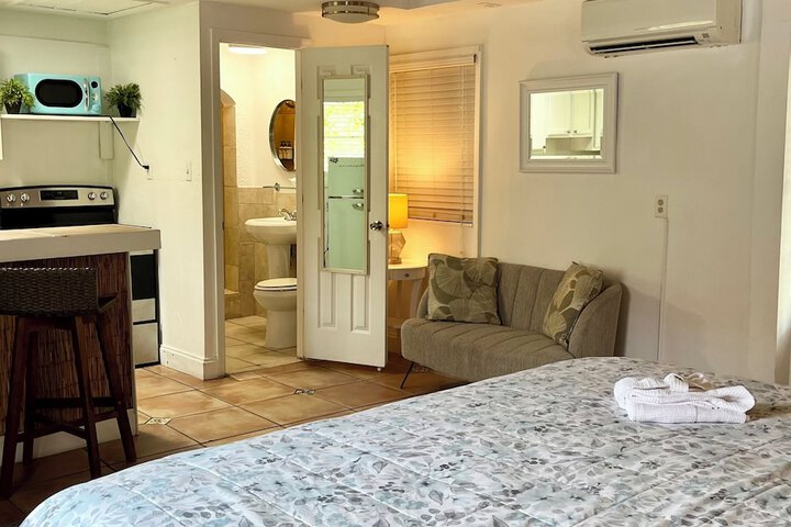 Room 107 of 156
