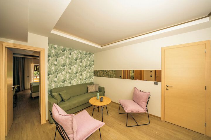 Room 58 of 159