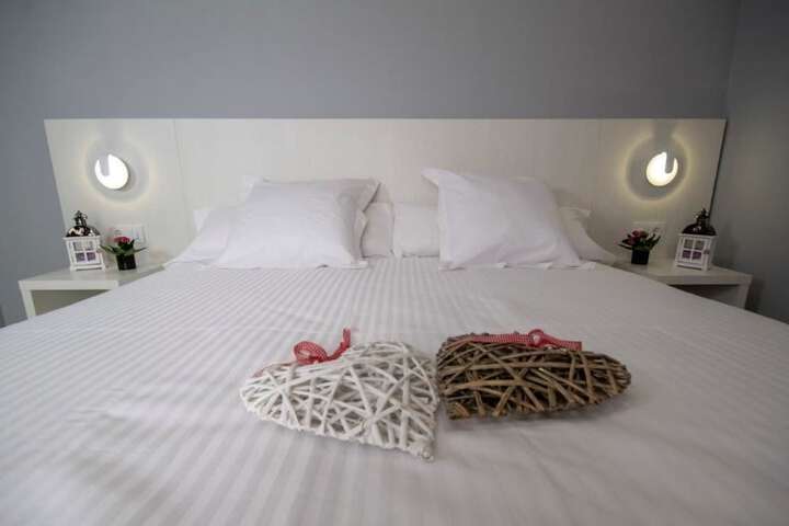 Room 5 of 31