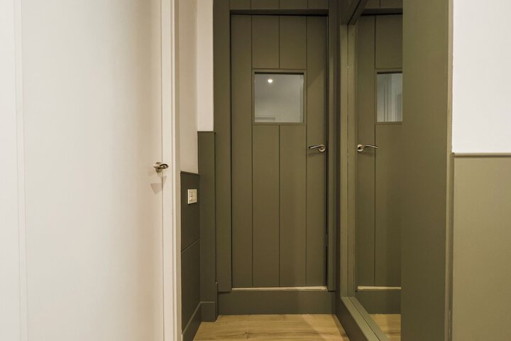 Ballroom/Hall 66 of 74