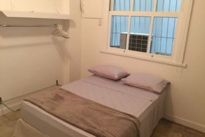 Room 12 of 17