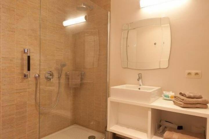 Bathroom Interior Photo