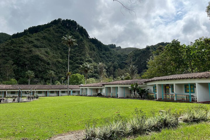 Hotel 74 of 81
